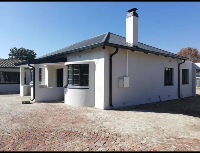 BUSINESS PROPERTY TO RENT IN NORTHMEAD